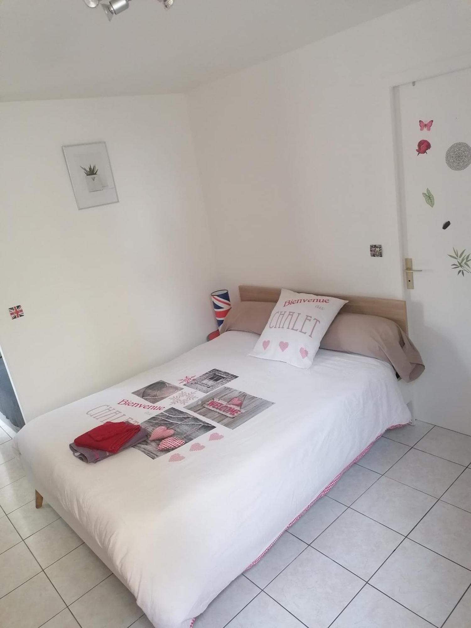 Le Petit Chalet -Appartement Proche De La Vieille Ville , Du Centre Ville Et Du Tram- Petit Dejeuner Offert ルマン エクステリア 写真